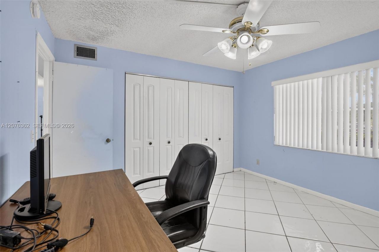 9721 Sunrise Lakes Blvd , Unit 102, Sunrise, FL 33322 Photo