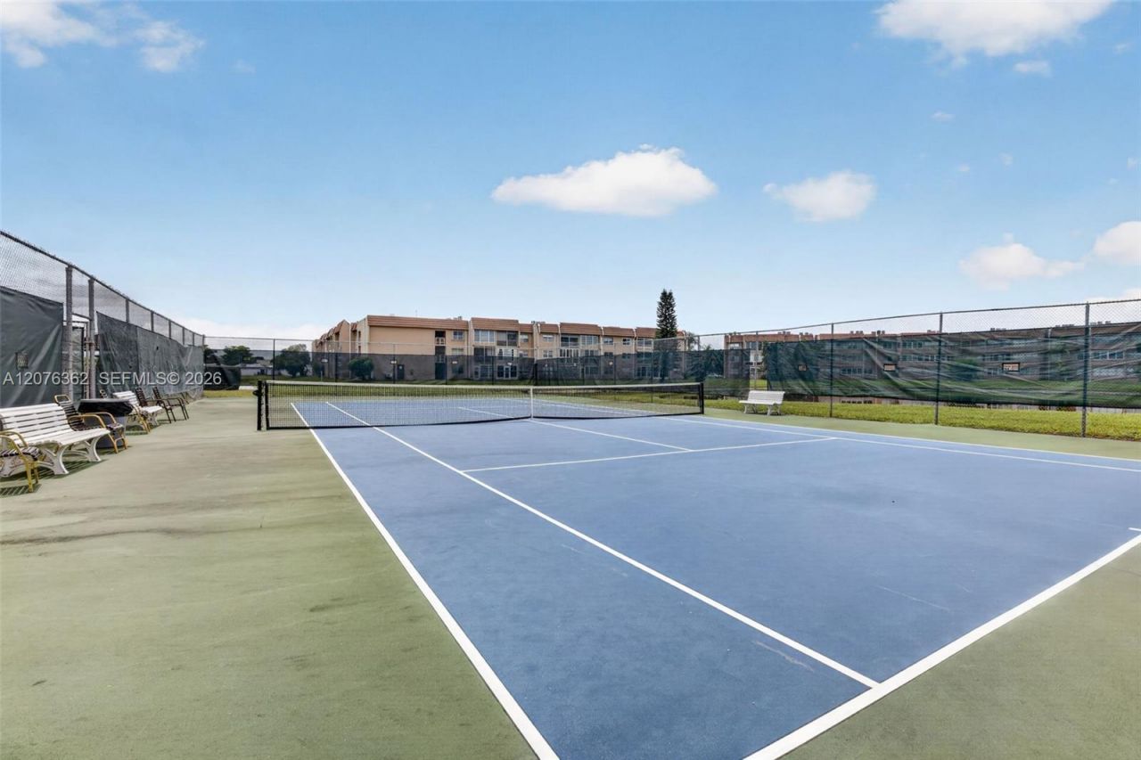 9721 Sunrise Lakes Blvd , Unit 102, Sunrise, FL 33322 Photo