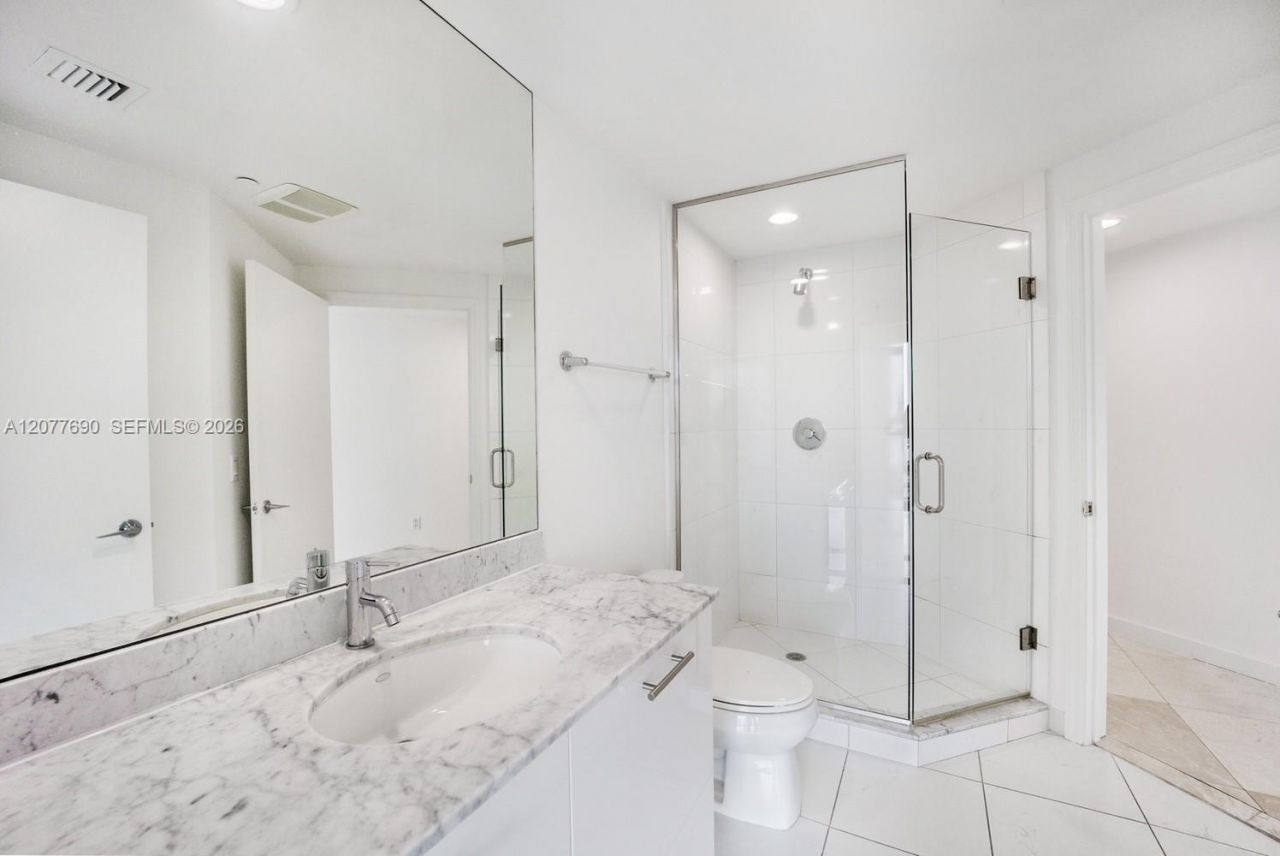 55 SE 6th St, Unit 3901, Miami, FL 33131 Photo