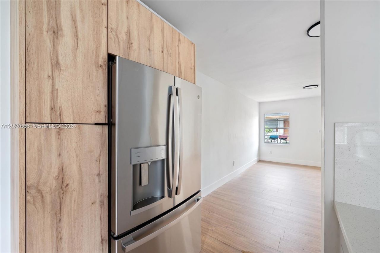 417 NW 15th Ave , Fort Lauderdale, FL 33311 Photo