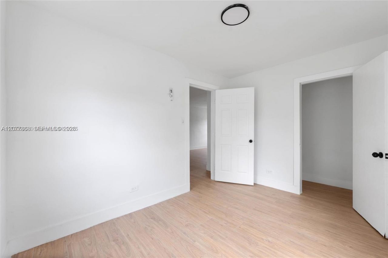 417 NW 15th Ave , Fort Lauderdale, FL 33311 Photo