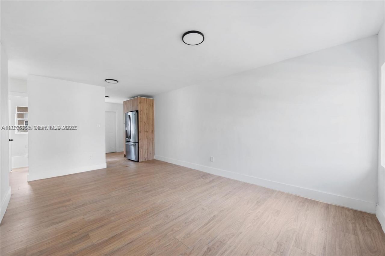 417 NW 15th Ave , Fort Lauderdale, FL 33311 Photo