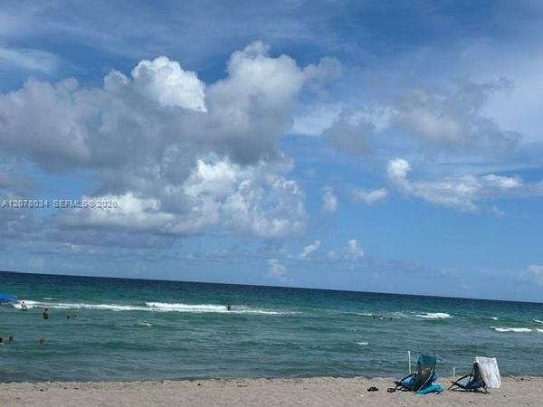 3725 S Ocean Dr , Unit 1427, Hollywood, FL 33019