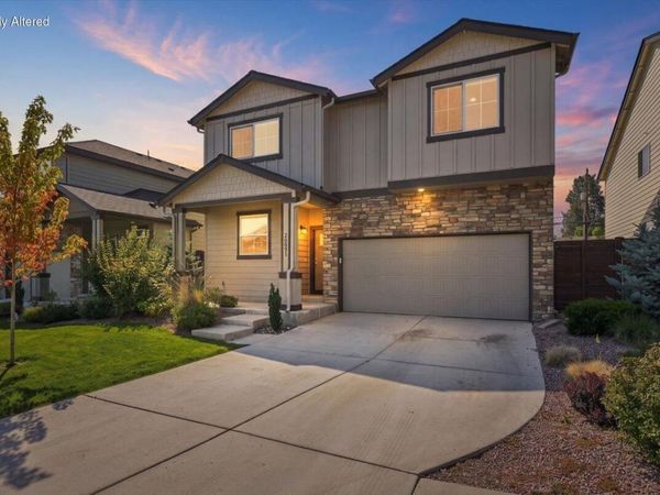 20621 SE Gemstone Avenue, Bend, OR 97702