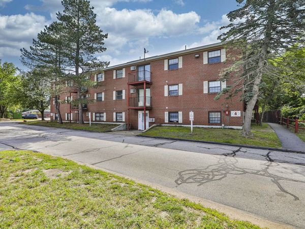 12 East Side Drive, Unit 19, Concord, NH 03301