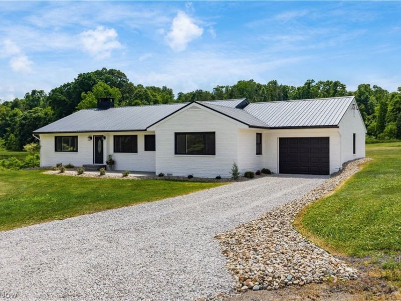 2428 Applegate Road, Lucas, OH 44843 Photo 1