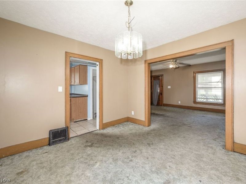 2261 8th Street SW, Akron, OH 44314 Photo 13