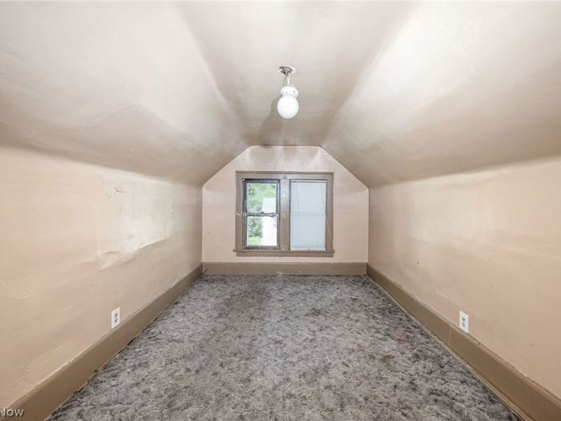 2261 8th Street SW, Akron, OH 44314 Photo 20