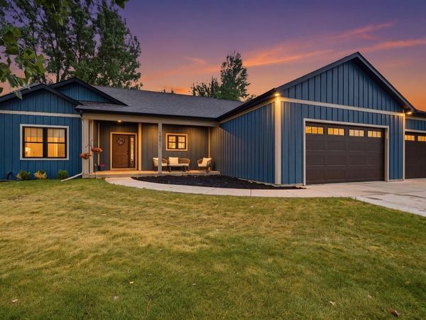 10027 Camelot DRIVE, Mount Pleasant, WI 53406