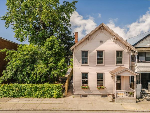 225 Robinson Street , Hudson, NY 12534