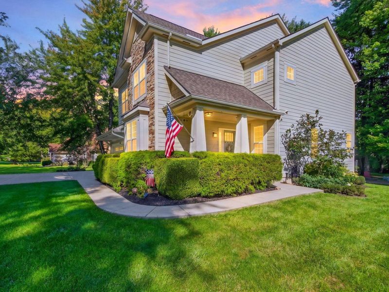 170 Lexington Woods Drive, Granville, OH 43023 Photo 3
