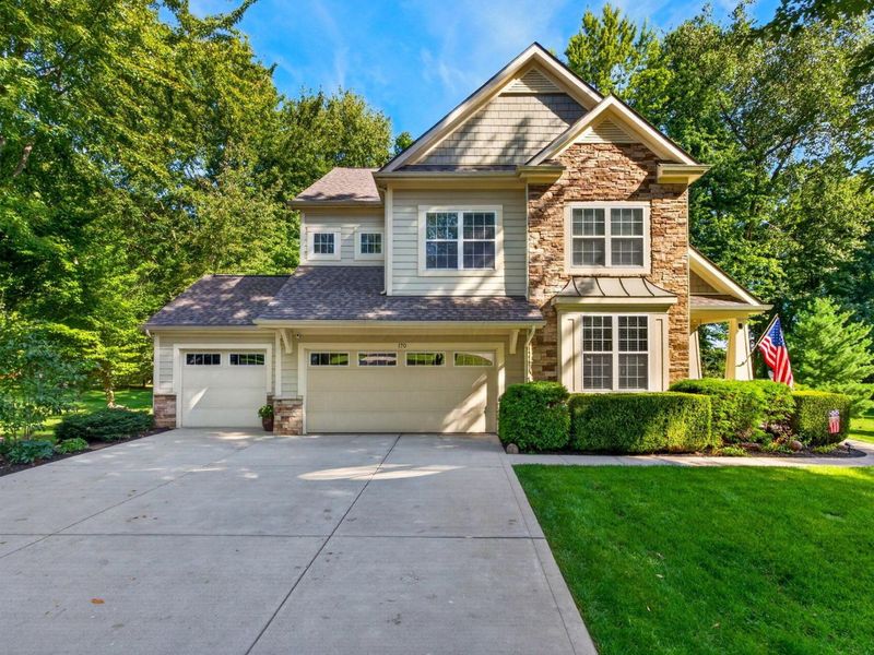 170 Lexington Woods Drive, Granville, OH 43023 Photo 6