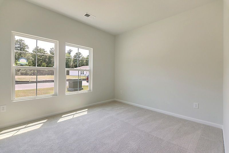 1191 Tibetan St. Photo 18