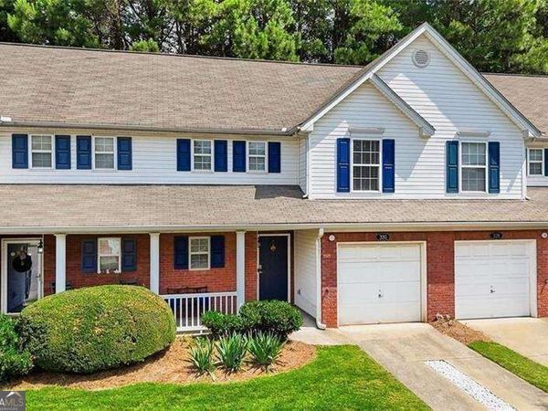 330 Cottonwood Creek Circle, Canton, GA 30114