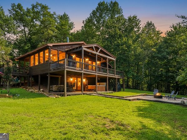 24 Oak Ledge Road, Morganton, GA 30560