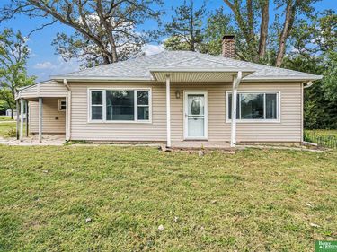 102 Oak Lane, Ashland, NE 68003