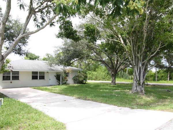 3331 YORKTOWN STREET, SARASOTA, FL 34231