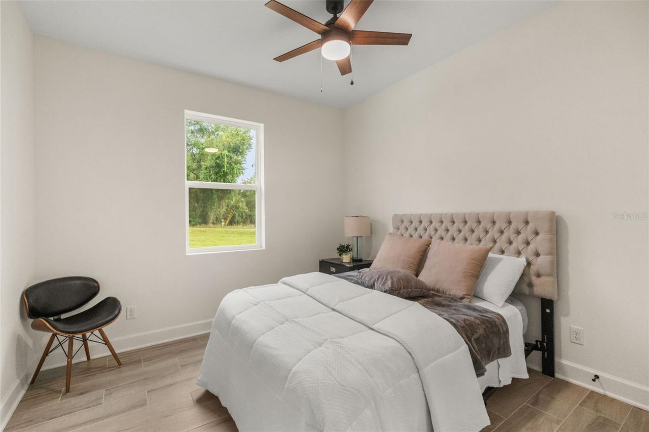 221 S Sunset Avenue, Mascotte, FL 34753 Photo