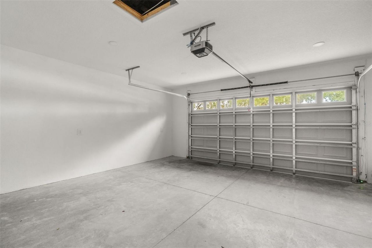 221 S Sunset Avenue, Mascotte, FL 34753 Photo