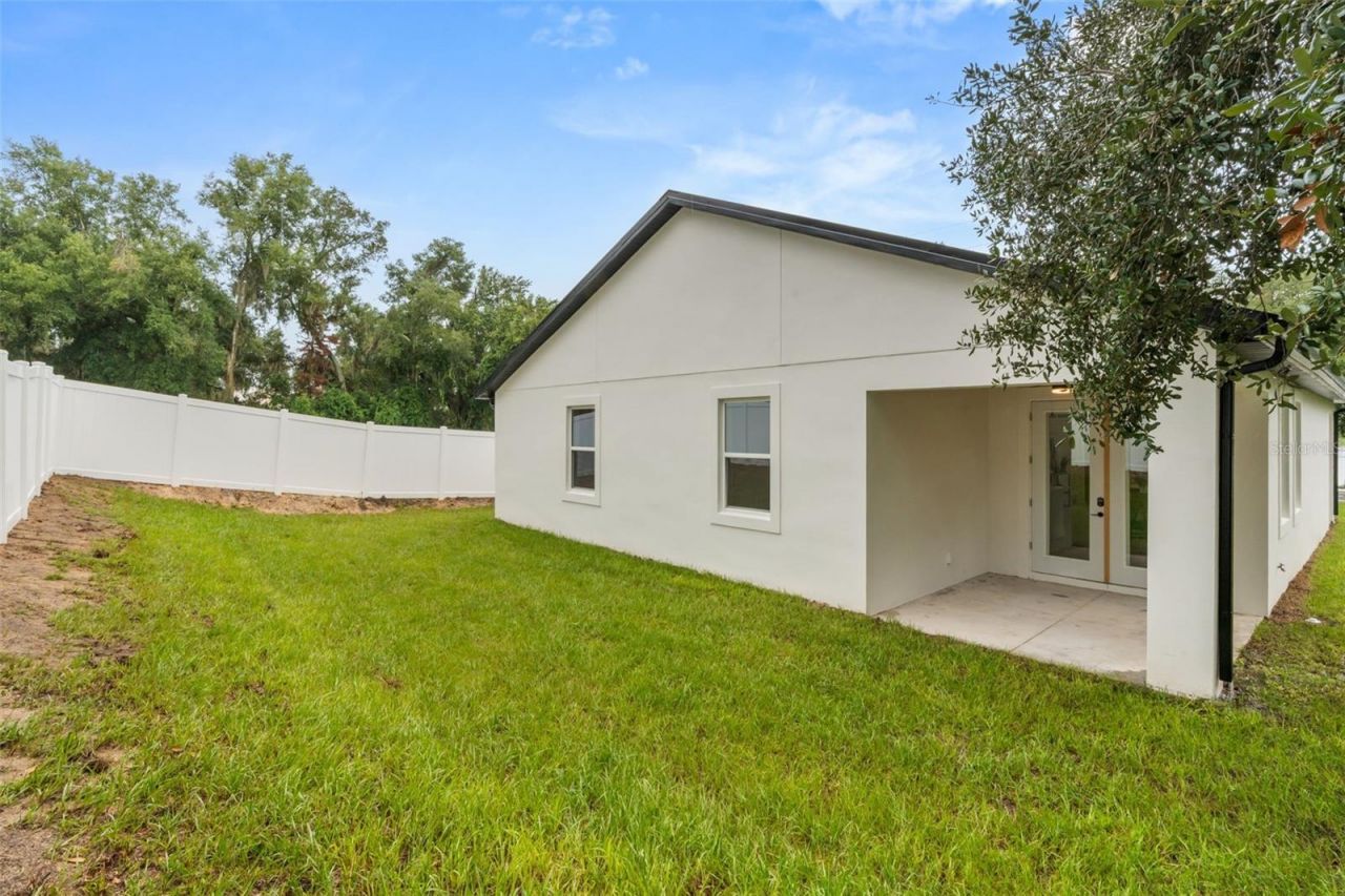 221 S Sunset Avenue, Mascotte, FL 34753 Photo