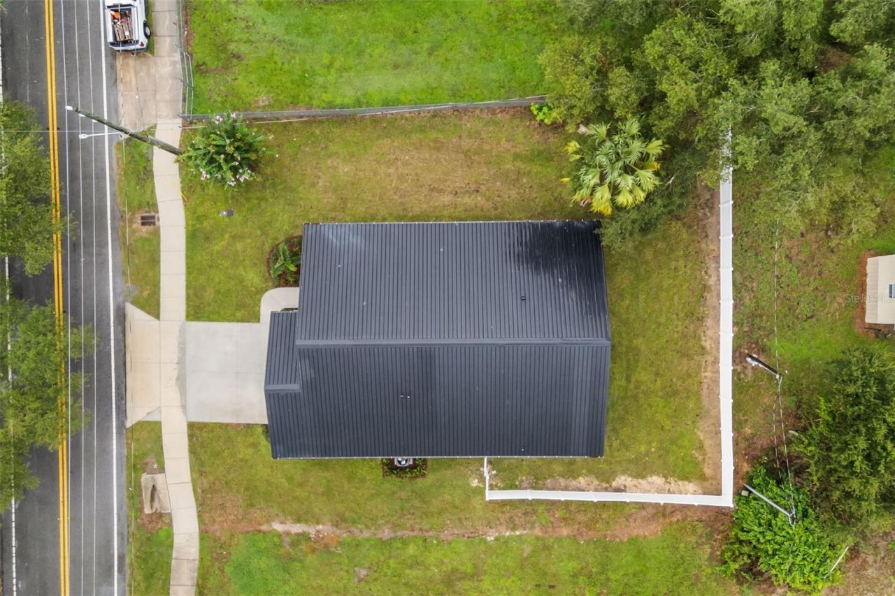 221 S Sunset Avenue, Mascotte, FL 34753 Photo