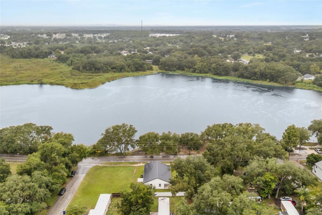 221 S Sunset Avenue, Mascotte, FL 34753 Photo