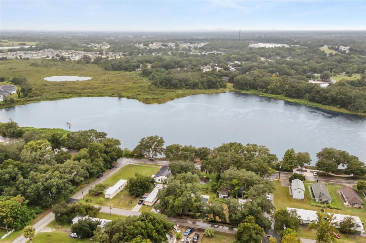 221 S Sunset Avenue, Mascotte, FL 34753 Photo