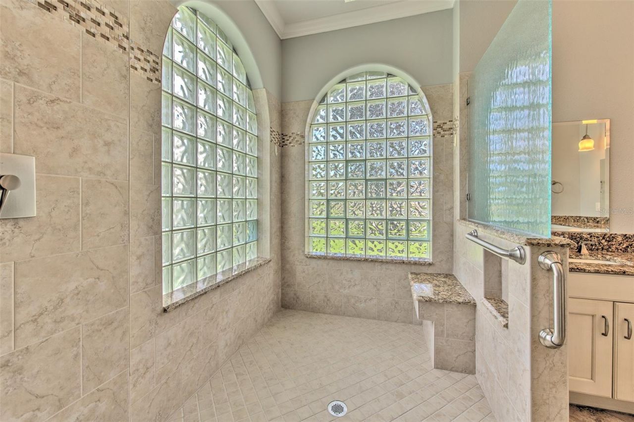 5207 Merion Rd, Valrico, FL 33596 Photo