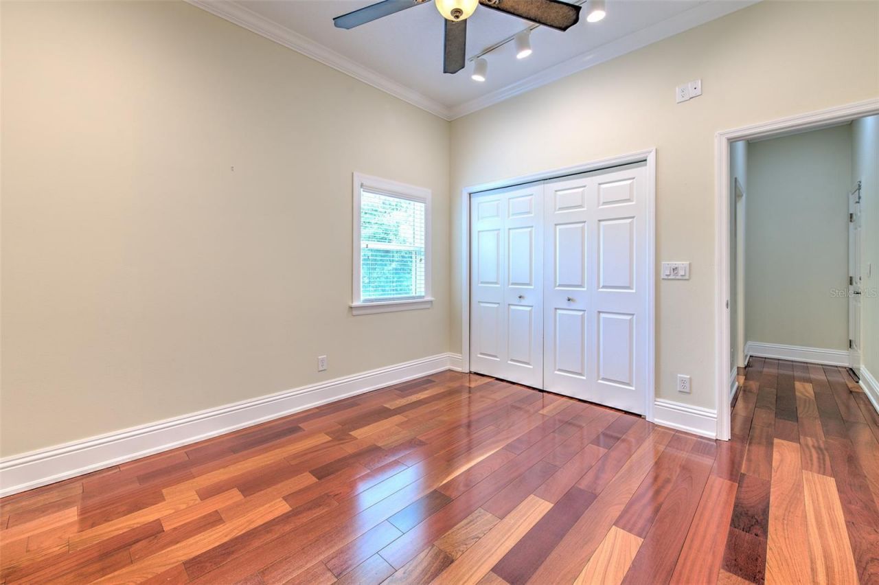 5207 Merion Rd, Valrico, FL 33596 Photo
