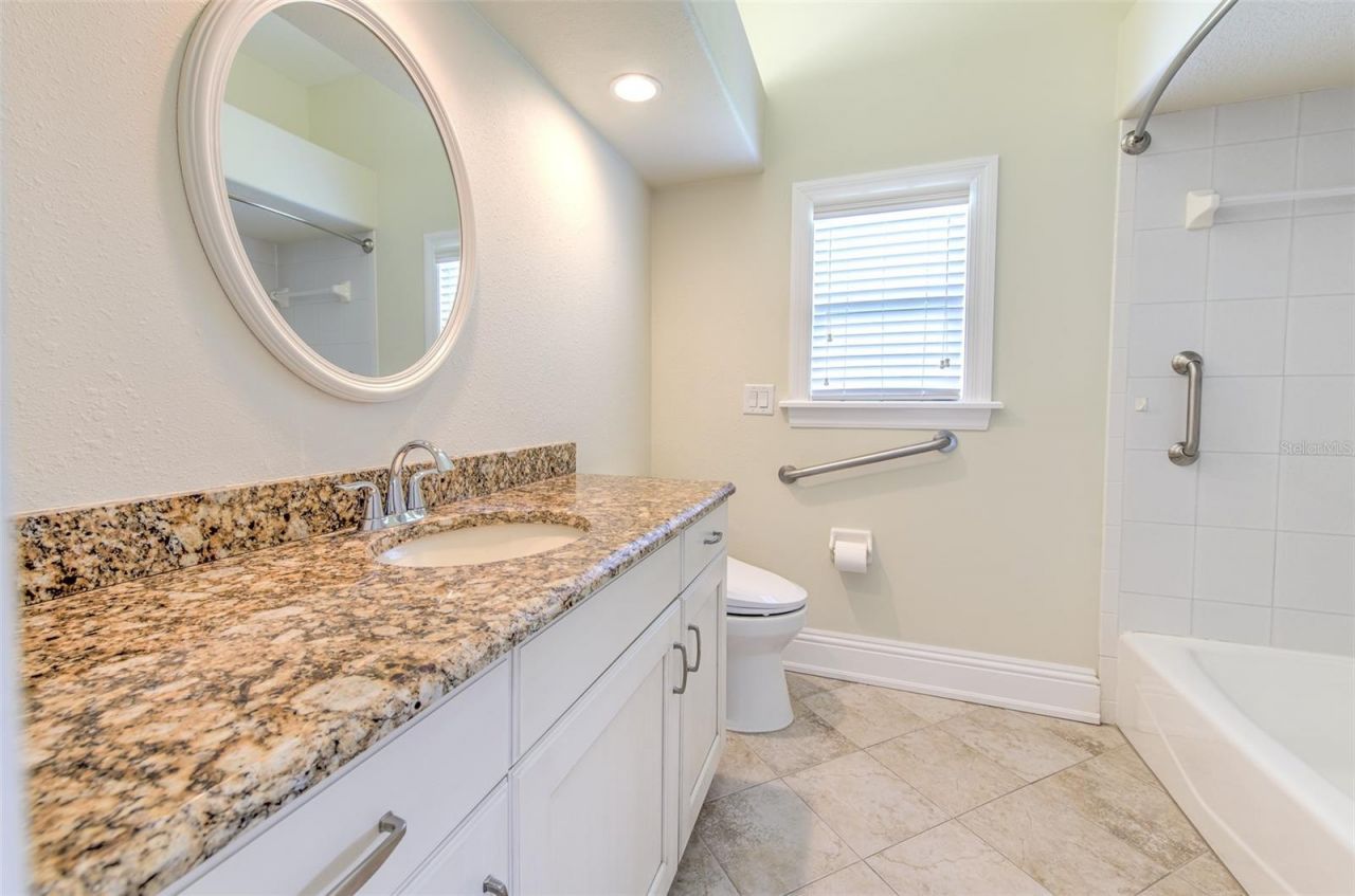5207 Merion Rd, Valrico, FL 33596 Photo