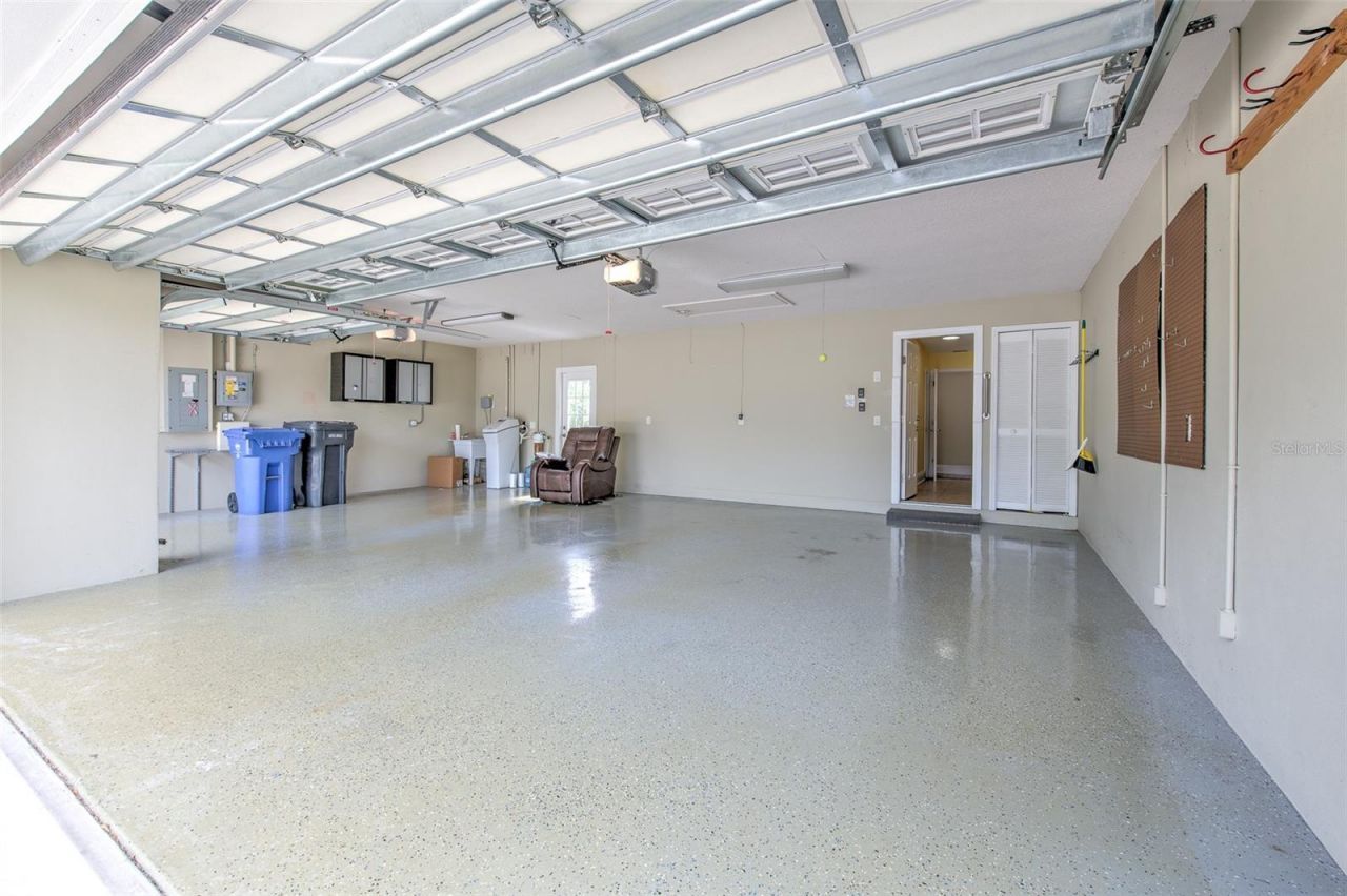5207 Merion Rd, Valrico, FL 33596 Photo