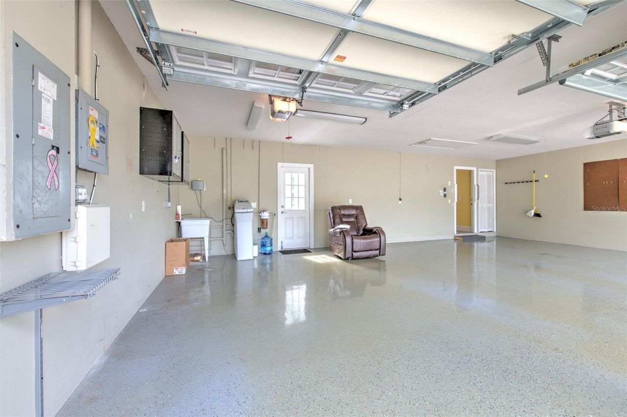 5207 Merion Rd, Valrico, FL 33596 Photo