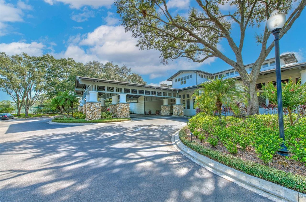 5207 Merion Rd, Valrico, FL 33596 Photo