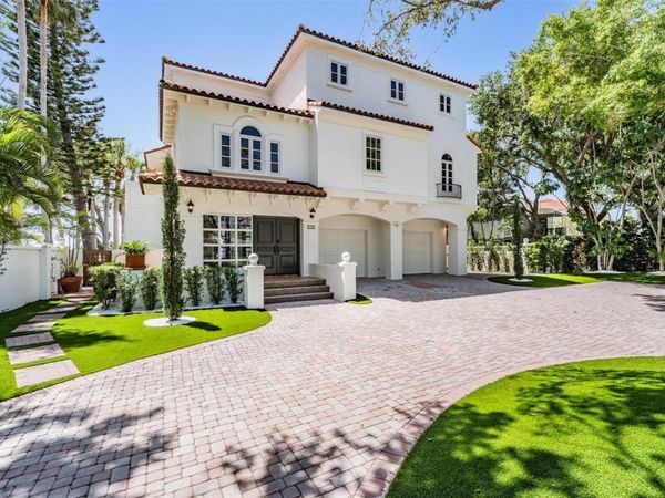 128 CARLYLE DRIVE, PALM HARBOR, FL 34683