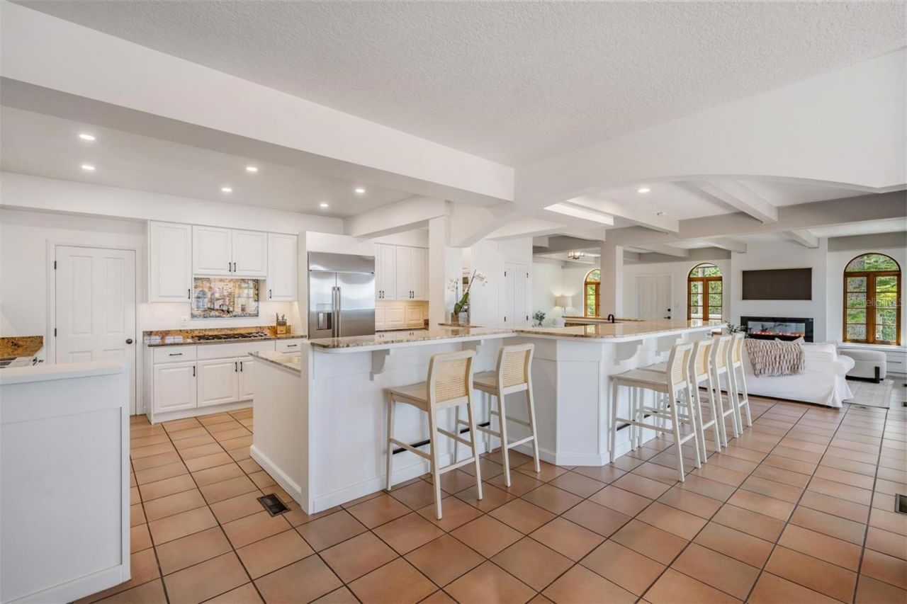 128 Carlyle Drive, Palm Harbor, FL 34683 Photo