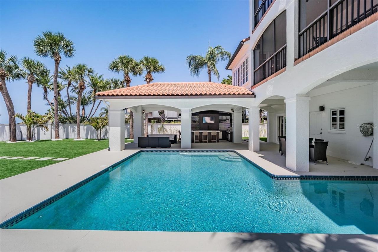 128 Carlyle Drive, Palm Harbor, FL 34683 Photo