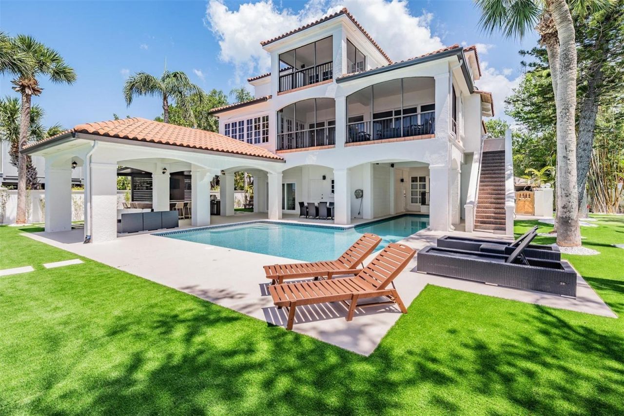 128 Carlyle Drive, Palm Harbor, FL 34683 Photo