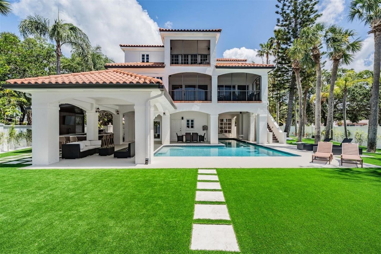 128 Carlyle Drive, Palm Harbor, FL 34683 Photo