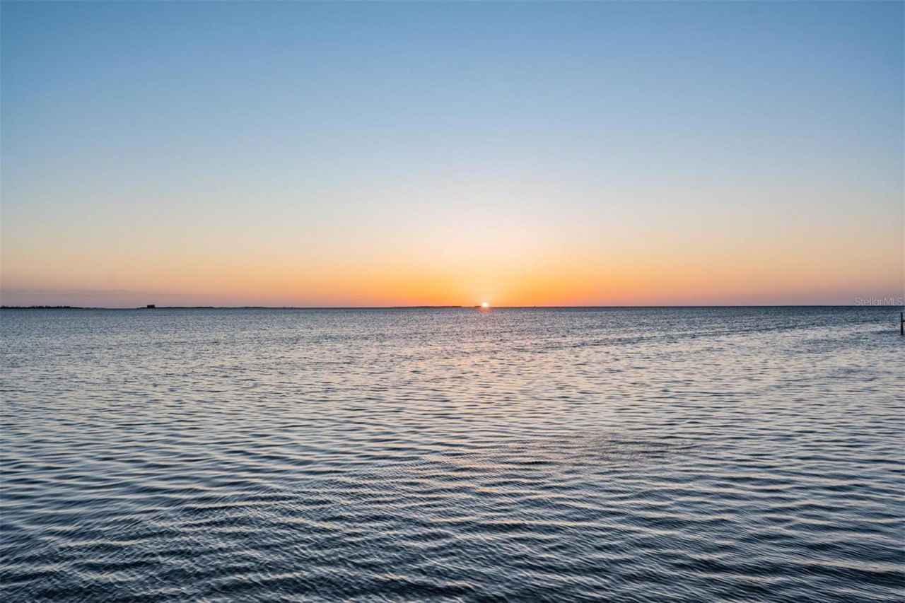 128 Carlyle Drive, Palm Harbor, FL 34683 Photo