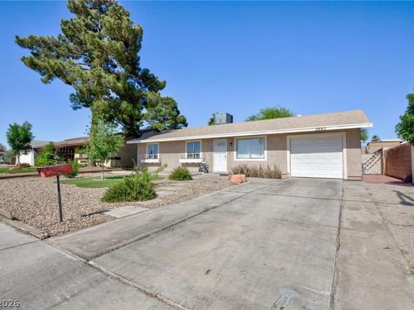 3640 N Walnut Road , Las Vegas, NV 89115