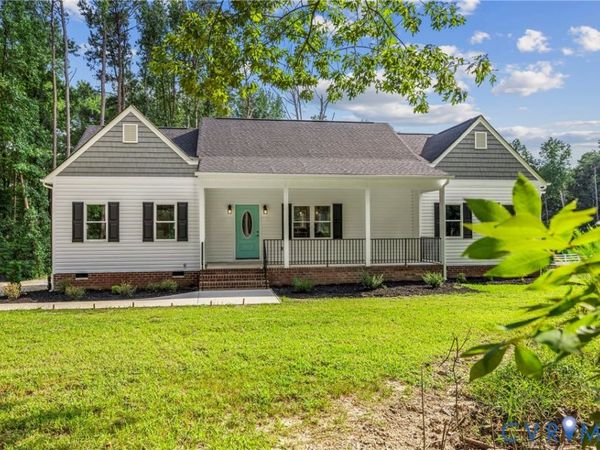 2211 Osborne Road, Chester, VA 23831
