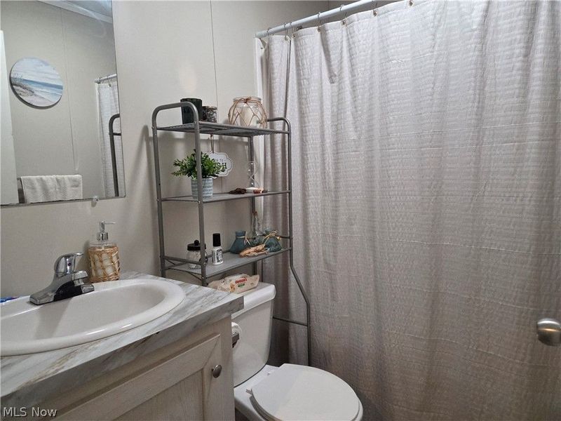 10039 State Route 700, Unit 28, Mantua, OH 44255 Photo 12