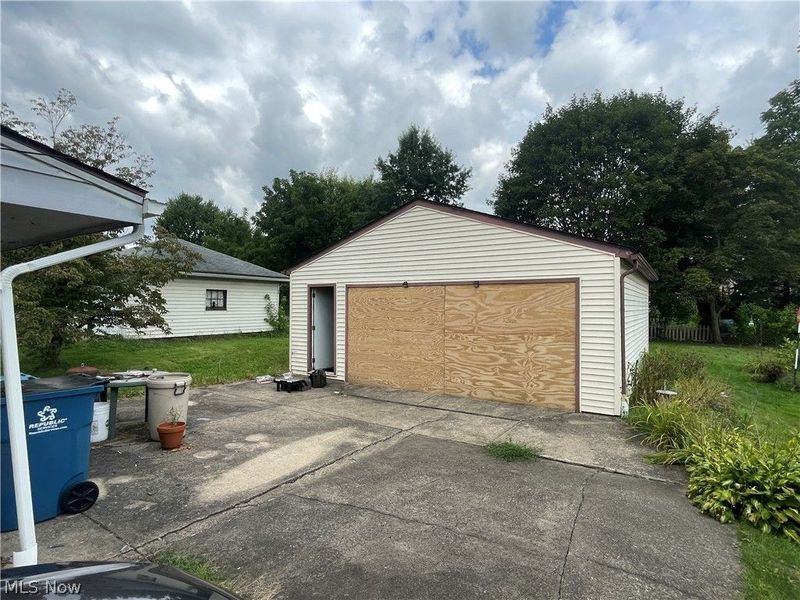 97 Creed Street, Struthers, OH 44471 Photo 4