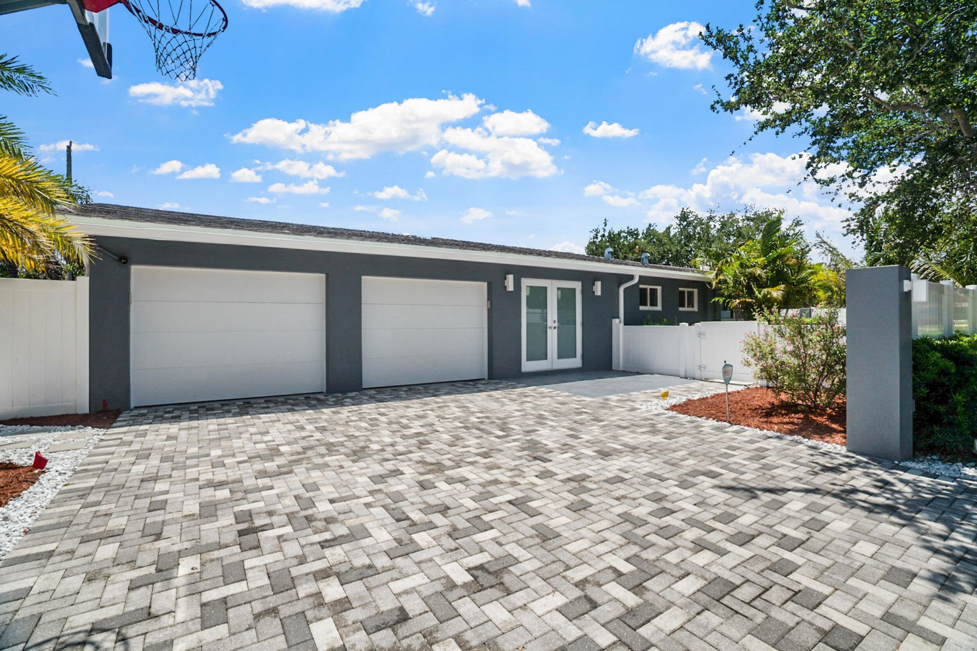 5496 NE 22nd Avenue, Fort Lauderdale, FL 33308 Photo