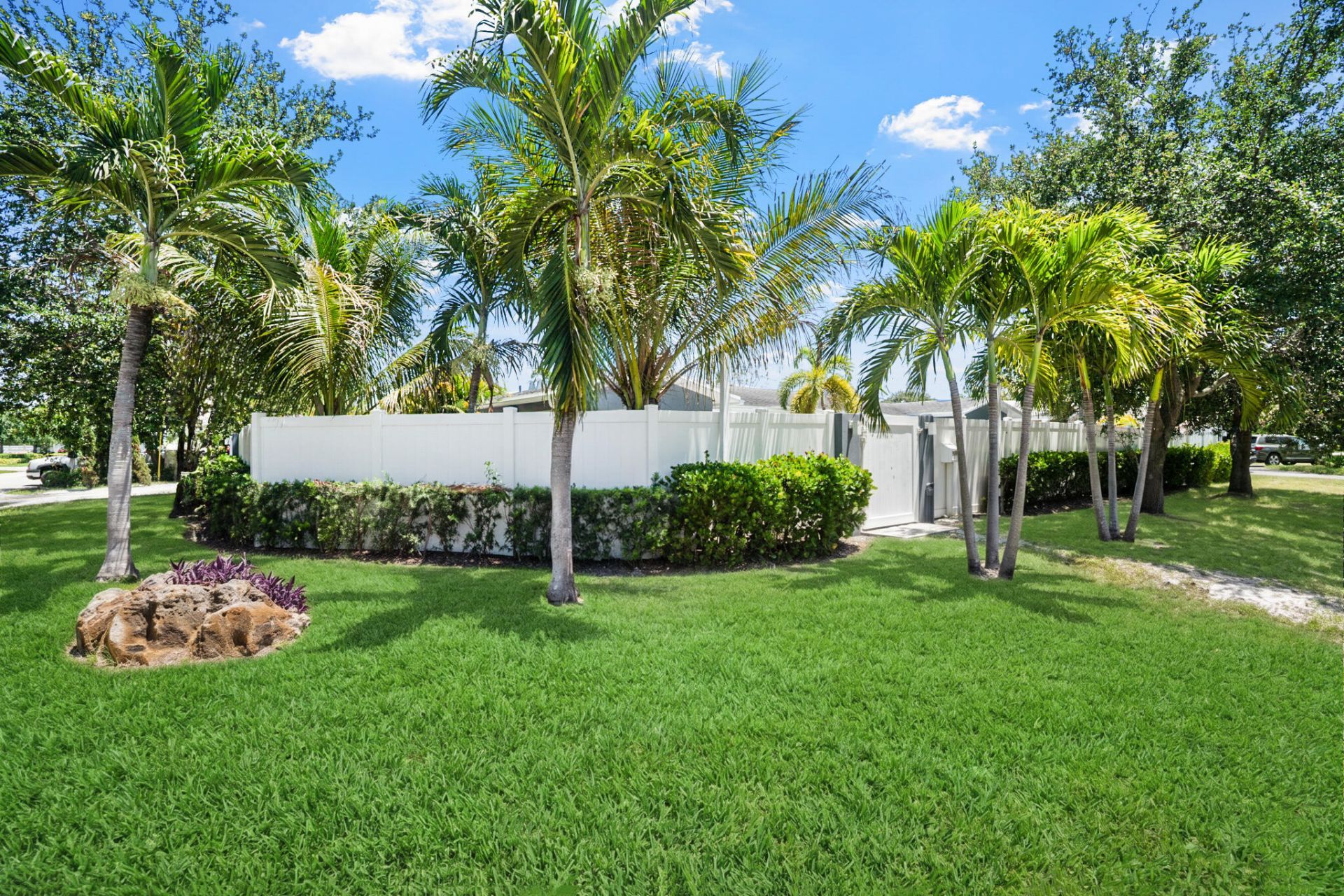 5496 NE 22nd Avenue, Fort Lauderdale, FL 33308 Photo