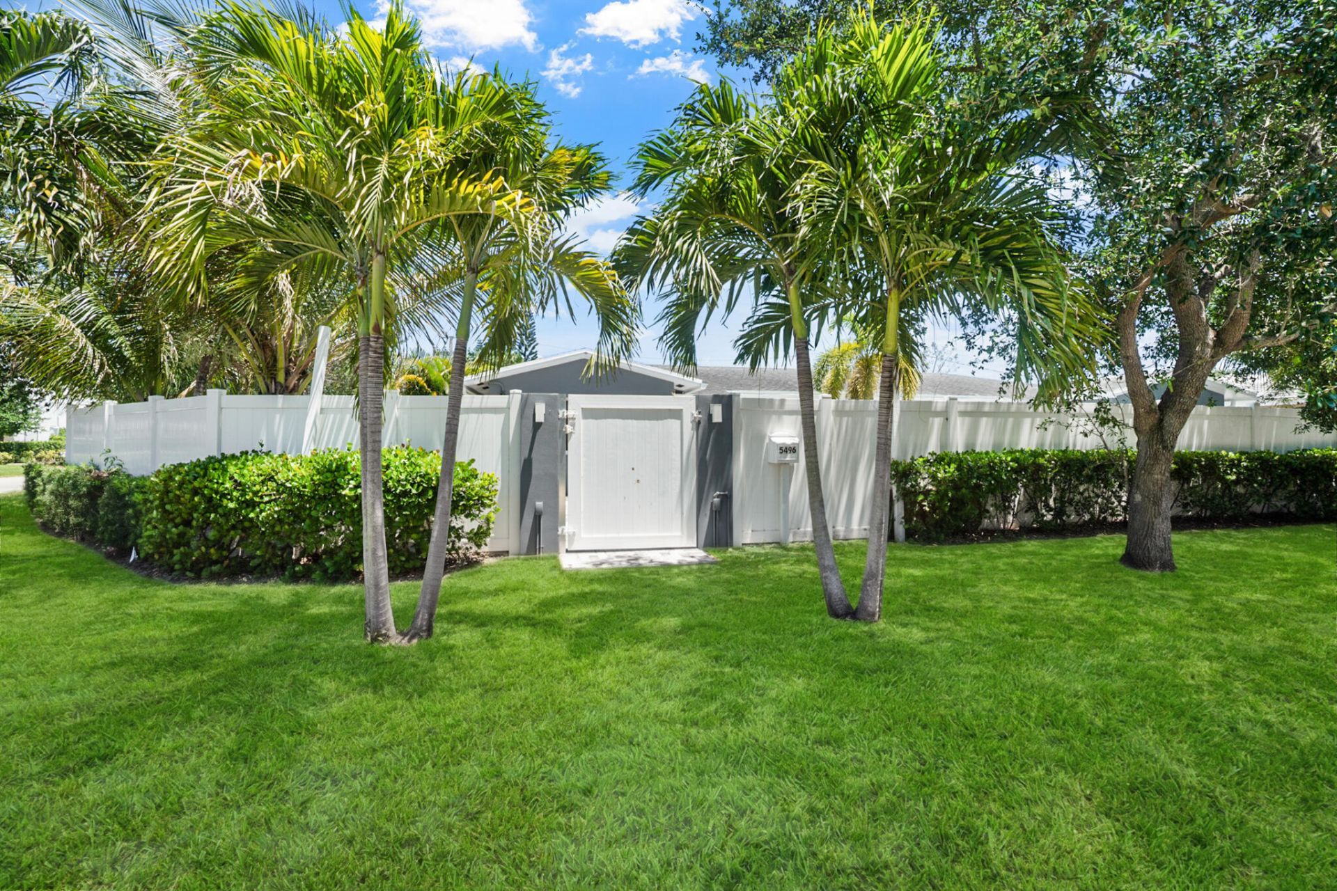 5496 NE 22nd Avenue, Fort Lauderdale, FL 33308 Photo