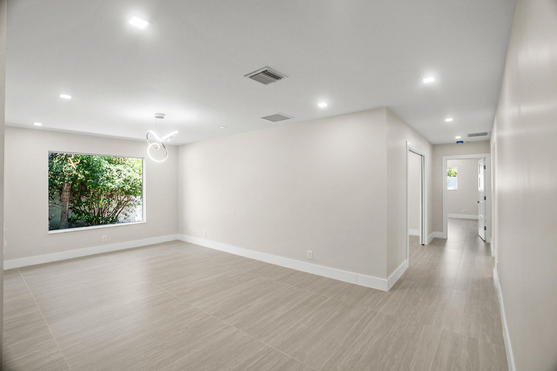 5496 NE 22nd Avenue, Fort Lauderdale, FL 33308 Photo