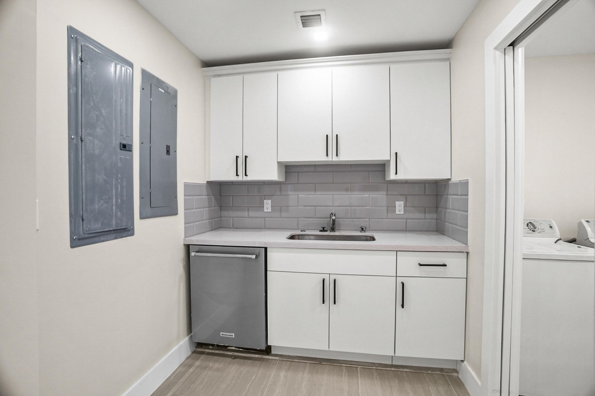 5496 NE 22nd Avenue, Fort Lauderdale, FL 33308 Photo