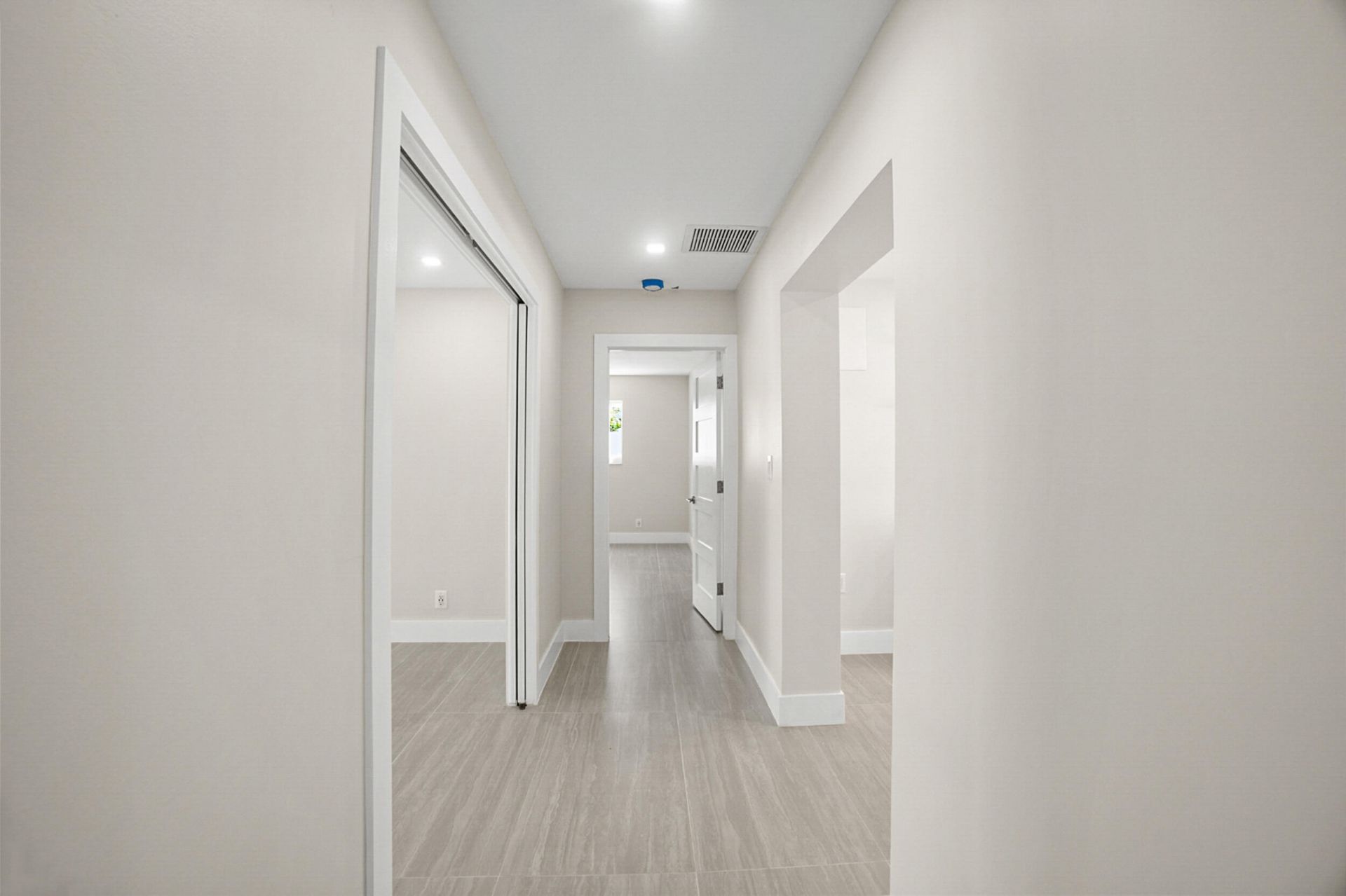 5496 NE 22nd Avenue, Fort Lauderdale, FL 33308 Photo