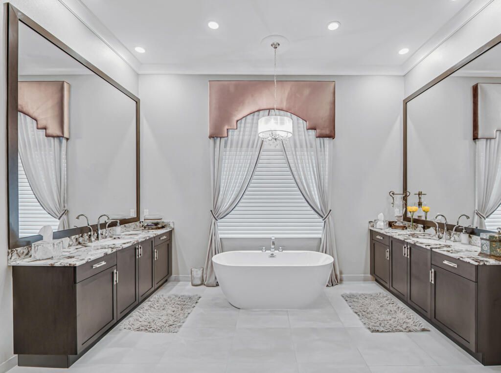 9228 Coral Isles Circle, Palm Beach Gardens, FL 33412 Photo